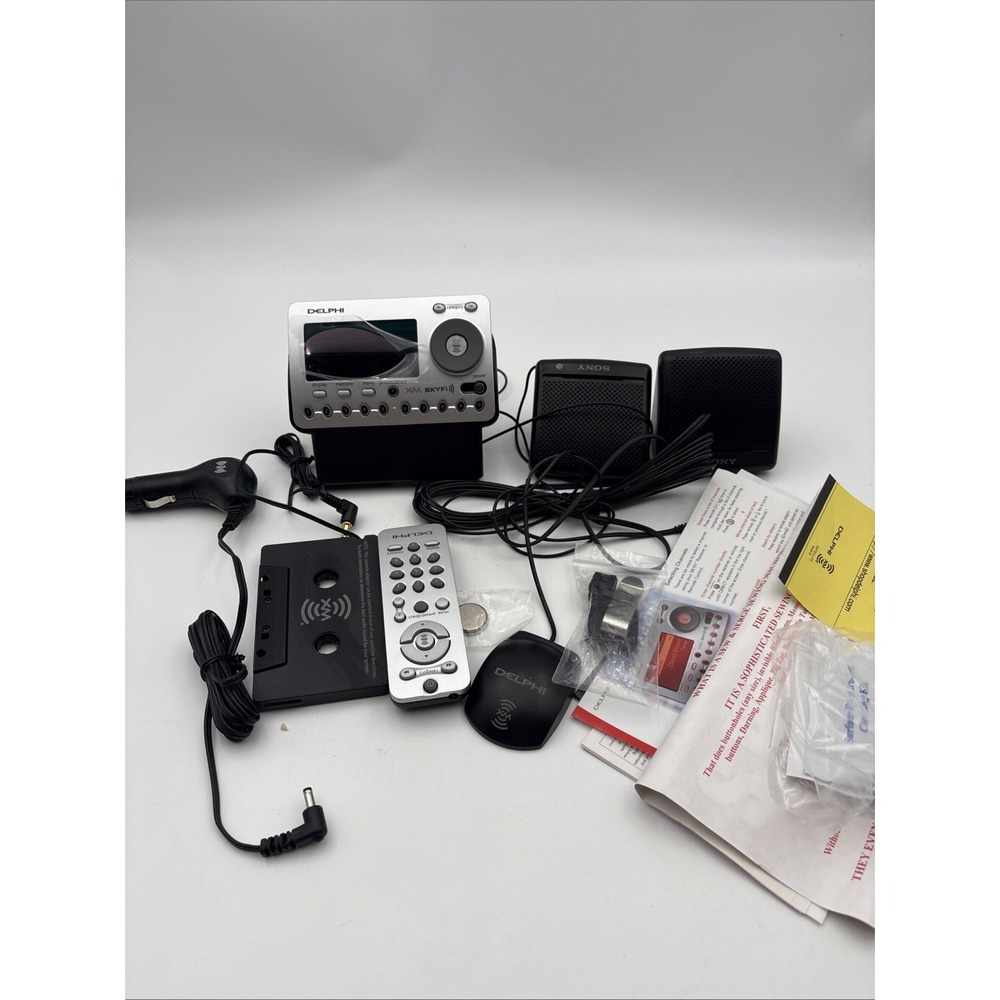 Delphi SKYFi SA50000 XM Radio With Speakers Sony And All Accessories